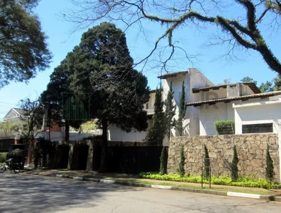 Imagem Imperdível casa para locação em São Paulo-SP, Jardim Guedala: 3 quartos, 3 suítes, 5 salas, 4 banheiros, 4 vagas, 411m².