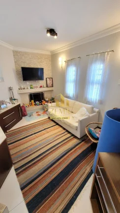 Imagem Sobrado amplo, 03 dorms, mezanino, piscina, 08 vagas, excelente localização