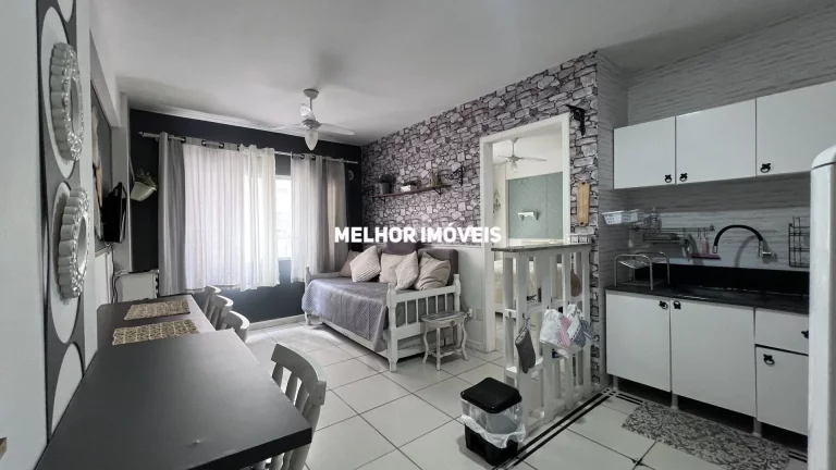 Imagem Apartamento Mobiliado com 01 dormitório à Venda na Quadra Mar em Balneário Camboriú - SC