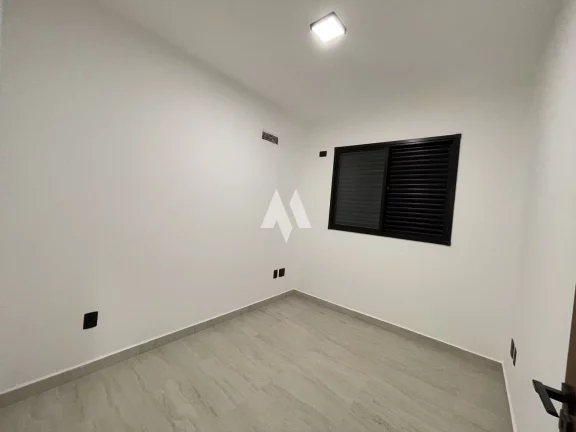 Imagem Ótima sobreposta térrea para sua família, com espaços bem distribuídos e acabamentos de qualidade.