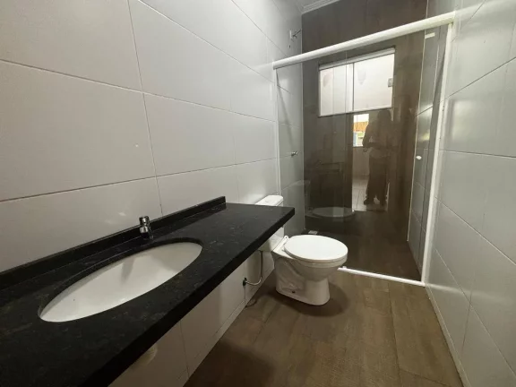 Imagem Casa Averbada Com 3 Quartos na FRG - R$320 mil