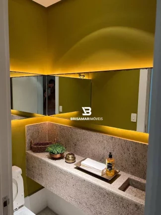 Imagem PITANGUEIRAS- UM VERDADEIRO LUXO DE APARTAMENTO , FINO ACABAMENTO , GARAGEM DEMARCADA NO PRÉDIO.