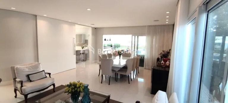 Imagem Belíssima Casa com 03 quartos no Condomínio à Venda no Villa Lobos em Paulínia.

Piso Inferior:
...