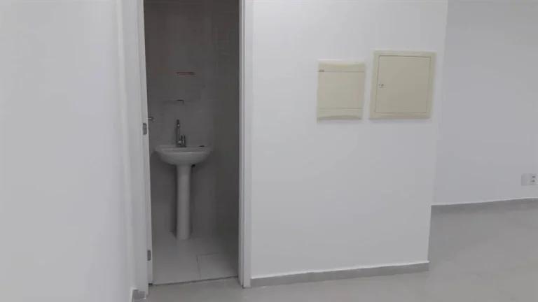 Imagem COMERCIAL COM 43 m² - VALONGO - SANTOS SP