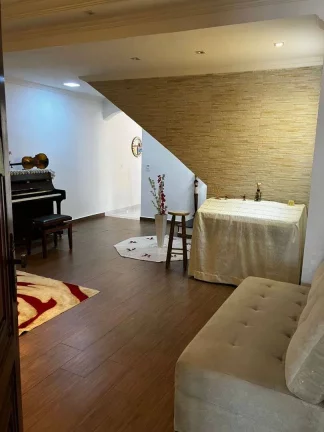Imagem Sobrado com 3 dormitórios à venda, 230 m² por R$ 890.000 - Parque Erasmo Assunção - Santo André/SP