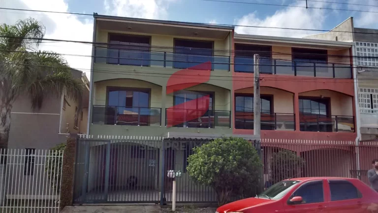 Imagem SOBRADO com 4 dormitórios à venda com 300m² por R$ 600.000,00 no bairro Cidade Industrial - CURITIBA / PR