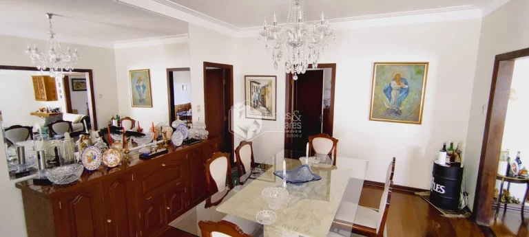 Imagem Sobrado à venda, 710m² com 4 dorm sendo 2 suítes, 8 vagas, casa com edícula, piscina com cascata e churrasqueira - Alto da Lapa