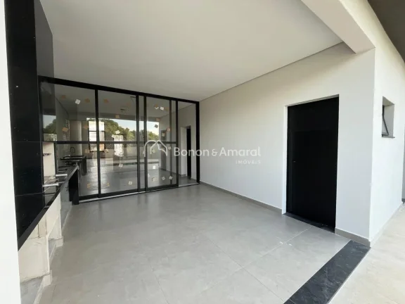 Imagem Casa à Venda no Condomínio Flor da Serra em Valinhos/SP