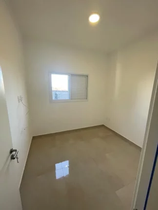 Imagem Sobrado de Condomínio com 2 dorms, Tupi, Praia Grande - R$ 290 mil, Cod: 2250