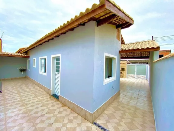 Imagem Casa para Venda em Itanhaém, Cibratel II, 3 dormitórios, 1 suíte, 1 banheiro, 2 vagas