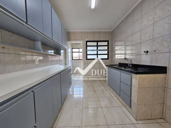 Imagem Apartamento com 3 dormitórios à venda, 103 m² por R$ 650.000,00 - Boqueirão - Santos/SP