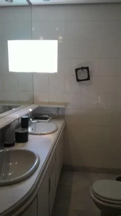 Imagem Pitangueiras *Frente Total Mar,Vista Cinematográfica*,Local Nobre,200 M² de Área Útil,Fino Acabamento,2 Garagens,Top,Alto Padrão