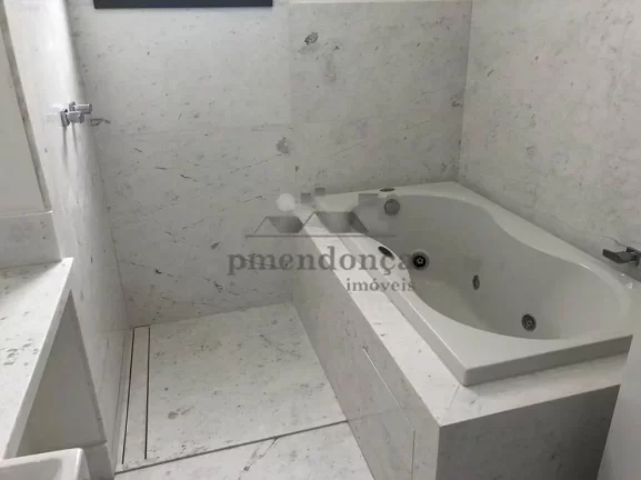 Imagem Apartamento de Alto Padrão à venda na Rua Curitiba com 2 suites e 5 vagas, 332m2