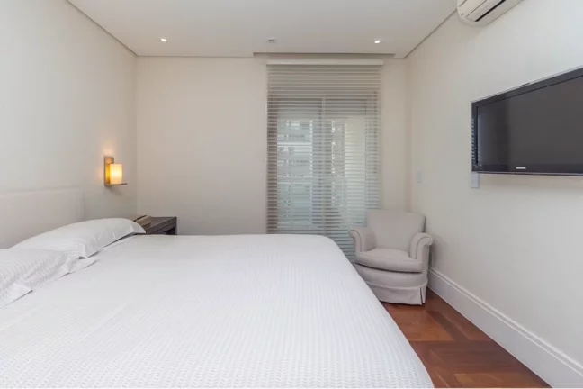 Imagem Apartamento à venda em São Paulo, Campo Belo, com 4 quartos, 264m2