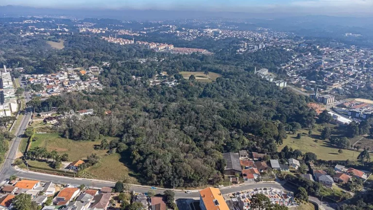 Imagem Terreno Santa Candida com 6161m²