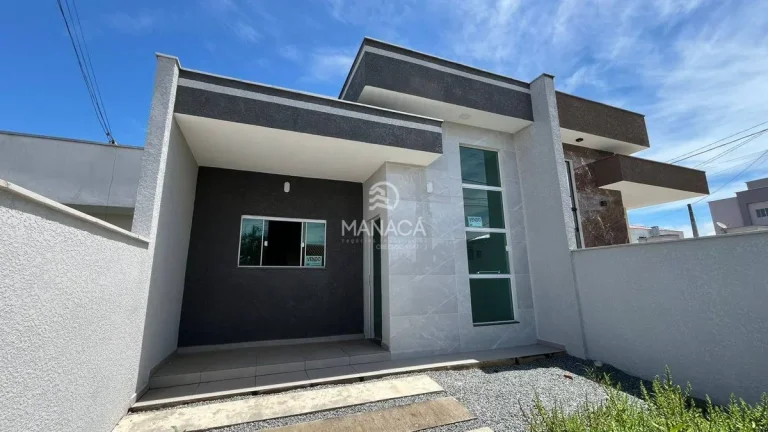 Imagem Casa Geminada, 2 quartos, ótimo acabamento São Cristóvão