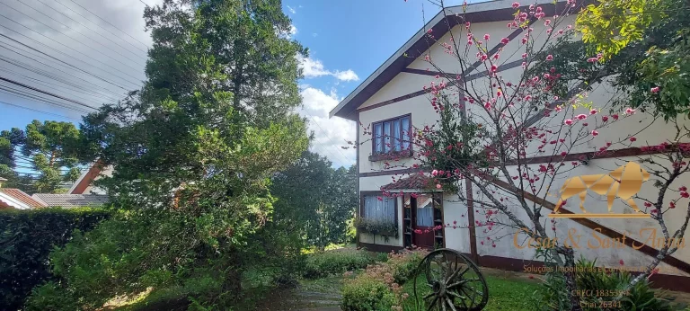 Imagem Casa com 730m², a venda, no Bairro Alto do Capivari em Campos do Jordão-SP