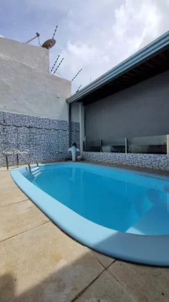 Imagem Casa para Venda em Parnamirim, Nova Parnamirim, 6 dormitórios, 5 suítes, 7 banheiros, 4 vagas