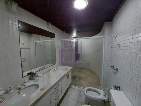Imagem Apartamento para Venda em Guarujá / SP no bairro Astúrias