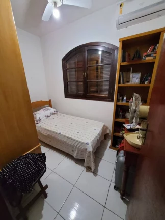 Imagem Casa e loja comercial. Ótima oportunidade de investimento