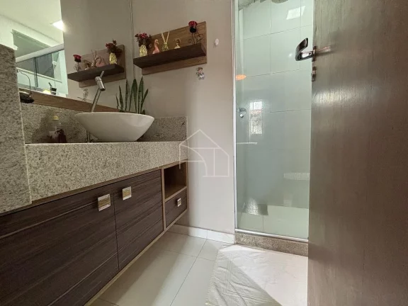 Imagem Casa Duplex à Venda em Morada de Laranjeiras Condominio Vila das Palmeiras
