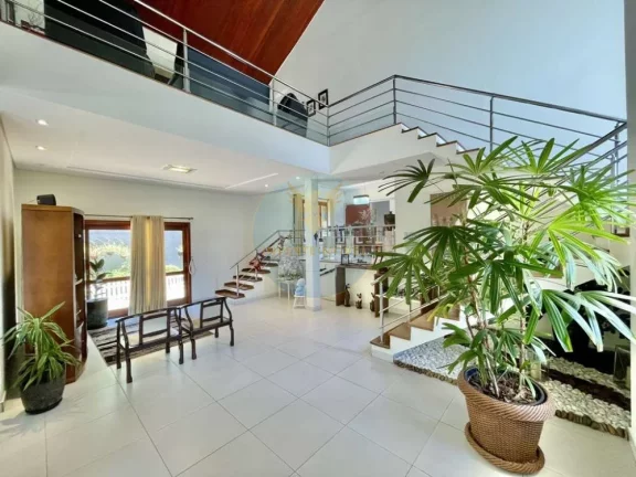 Imagem Casa em Condomínio a Venda no bairro Granja Viana - Cotia, SP