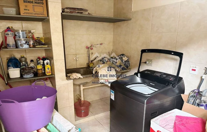 Imagem Sobrado com 5 dormitórios à venda, 295 m² por R$ 430.000,00 - Vila Santa Luzia - Tatuí/SP