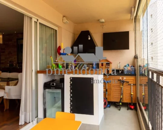 Imagem Apartamento a venda no Alto de Pinheiros com 4 quartos e 3 vagas, 163 m²