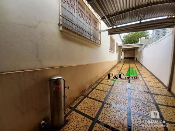 Imagem Casa para Venda em Limeira, Centro, 3 dormitórios, 2 banheiros, 5 vagas