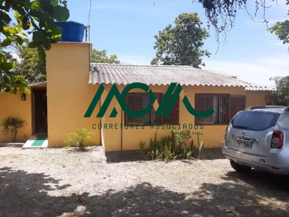 Imagem Alugo Casa Mensal frente para Baia da Babitonga e para Av.Beira Mar 5 em Itapoá