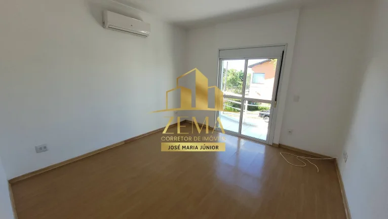 Imagem Sobrado Real Park, 04 Suites, 242 m2 de construção, Espaço Gourmet, Plano