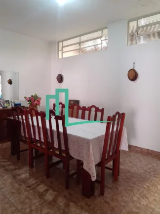 Imagem Ótima residência disponível a venda na Vila Industrial