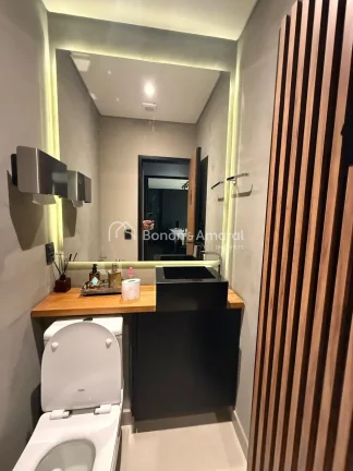 Imagem Oportunidade excelente! Sala comercial mobiliada para locação, contendo 2 banheiros (masculino e f...