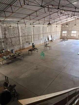 Imagem Galpão à venda, 657 m² por R$ 1.325.000,00 - Vicente Nunes - Nazaré Paulista/SP