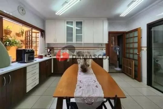 Imagem Sobrado à venda 3 Quartos, 3 Suites, 4 Vagas, 370M², Boa Vista, São Caetano do Sul - SP