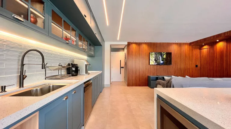 Imagem Apartamento com 3 dormitórios à venda, 117 m por R$ 3.900.000,00 - Riviera