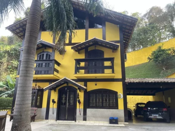 Imagem Casa para locação no condomínio Colonial Village em Caucaia do Alto, Cotia - SP | Batelli Imóveis