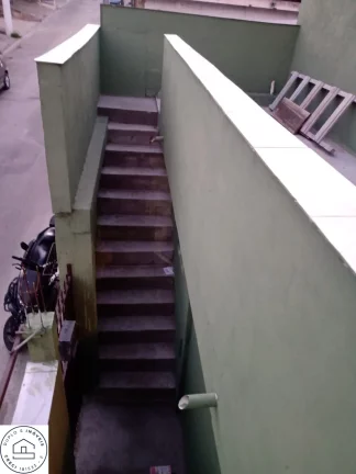 Imagem Imóvel em São Paulo / Zona sul / Vila natal / a 5 minutos da estação mendes / 2 casas no terreno / Aceita entrada.