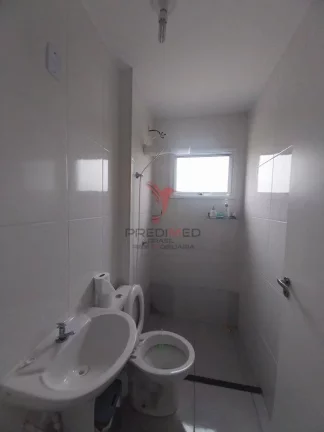 Imagem Compre ...oacute;tima casa, localizada no Residencial Mantiqueira no bairro Jardim Aeroporto em Guar...