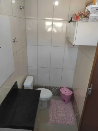 Imagem Sobrado com 2 suítes e 1 vaga na garagem, a 350m da praia em - Balneário Piçarras/SC