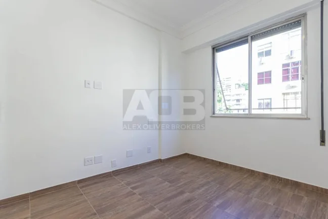 Imagem Apartamento 2 quartos à venda em Laranjeiras, 93m2, 1vaga, Rua Coelho Neto.