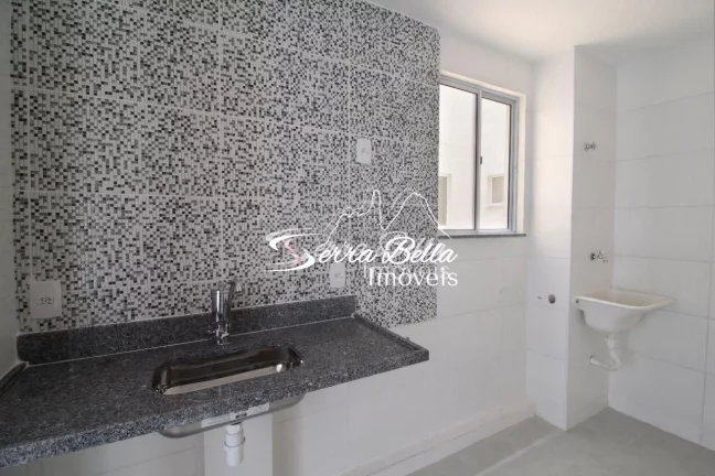 Imagem Apartamento com 2 dormitórios à venda, 49 m² por R$ 279.000,00 - Cascata do Imbuí - Teresópolis/RJ