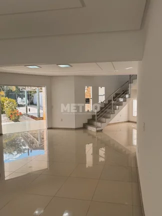 Imagem Casa, Cond. Água Viva, Piscina, Gourmet com churrasqueira, 4 4, sendo 2 suítes