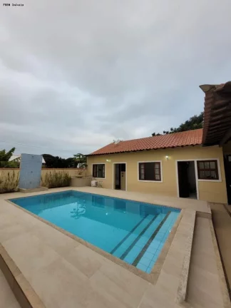 Imagem Casa em Condomínio para Venda em Araruama / RJ no bairro Salinas