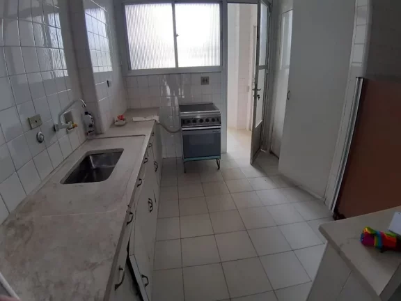 Imagem APARTAMENTO AMPLO FRENTE AO MAR COM LINDA VISTA