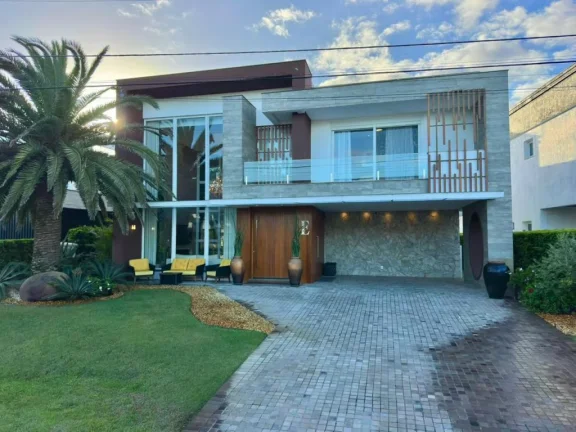 Imagem Casa em Condominio 5 Dormitórios - Bairro xangri-la