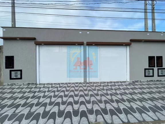 Imagem Casa com Piscina na Praia de Itanhaém, 359.900,00