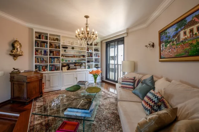 Imagem Duplex for Sale in São Paulo, Brazil: 5 Beds, 5 Baths, 4 Car Spaces, 790m² - Exclusive Cerqueira César Residence