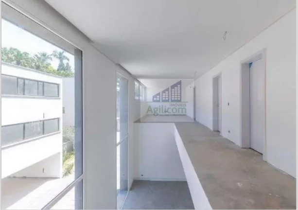 Imagem CASA EM CONDOMÍNIO FECHADO NO JQRDIM CORDEIRO COM 4 DORMITÓRIOS