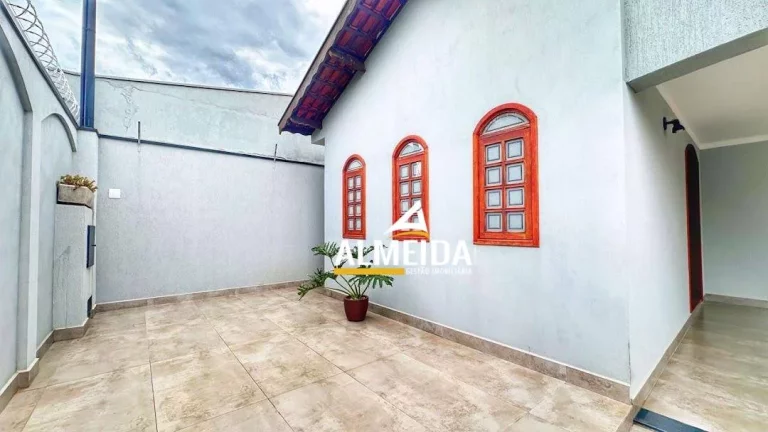Imagem Casa com 3 dormitórios à venda, 189 m² por R$ 790.000,00 - Jardim América - Rio Claro/SP
